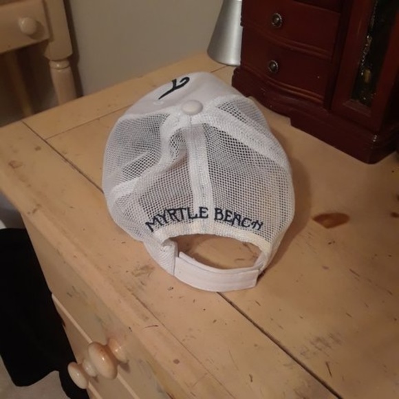 hat - Picture 2 of 2